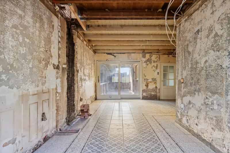 Vrijstaande Kluswoning Graauw Ruim Perceel Garage Tuin