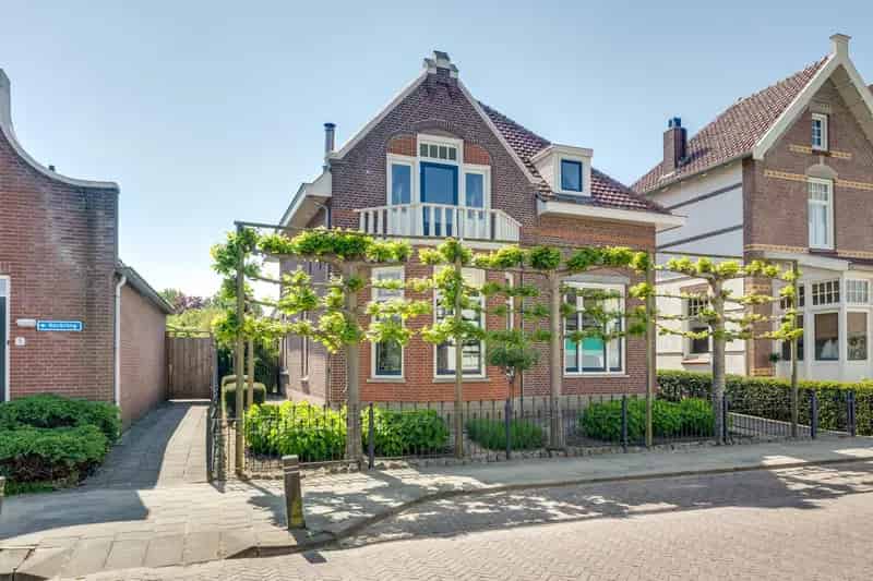 Huis Te Koop , 3, Korte Kerkstraat, Fijnaart, Noord-Brabant