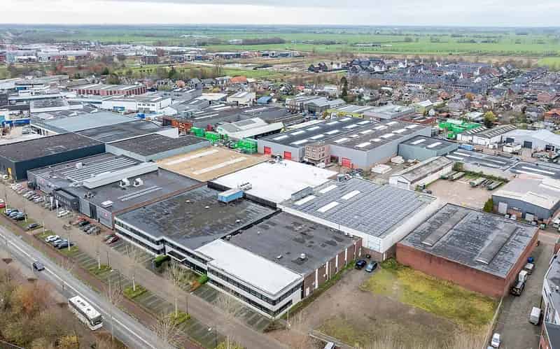 Bedrijfshal te huur Hardinxveld-Giessendam 8234m2