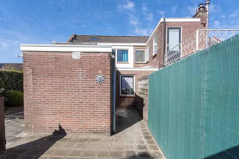 Luxe Eindwoning met Bedrijfspand Tilburg