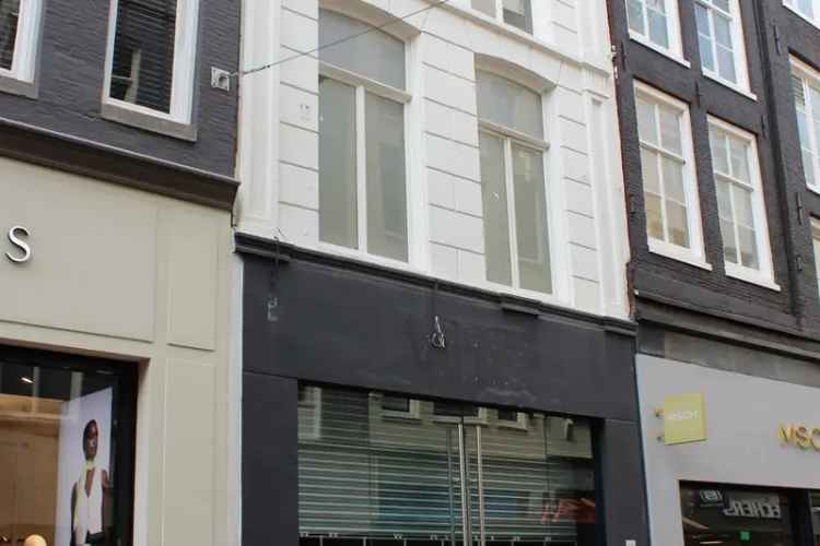 Winkel Amsterdam | Zoek winkels te huur: Kalverstraat 166 1012 XE Amsterdam [funda in business]