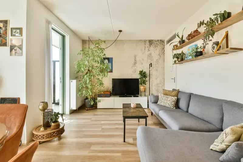 Appartement te koop Almere Poort: Licht Instapklaar Nabij Station