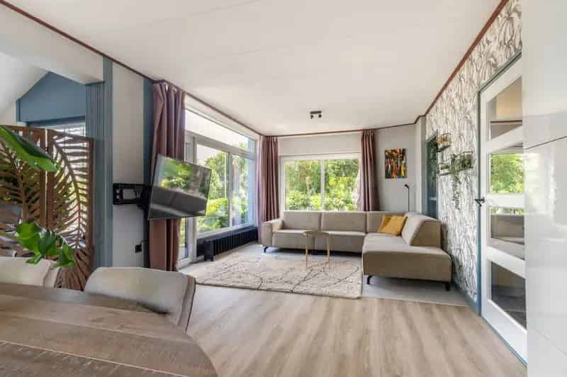 Vrijstaande woning Heemskerk: Rust, Ruimte en 8 Zonnepanelen