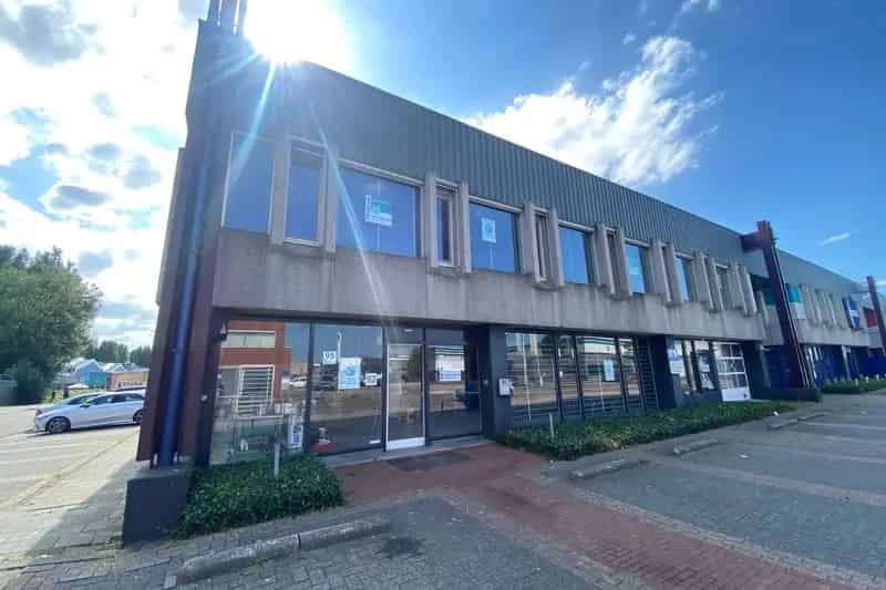 Bedrijfshal te huur Utrecht 435m2 Overvecht Noord