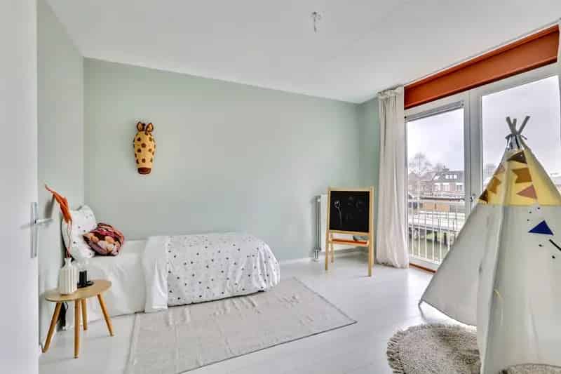 Huis te koop: H. Bierlingstraat 1 1432 PN Aalsmeer 