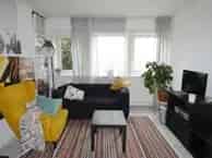 Appartement 44m2 Groningen: Lichte keuken, slaapkamer en moderne badkamer