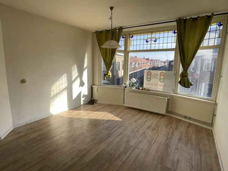 Ruim 5-kamer appartement Vlaardingen