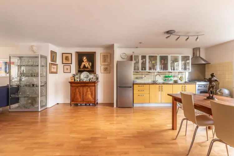 Woning Te Koop in Amsterdam, Noord-Holland