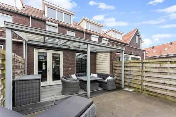 Moderne 4 Slaapkamers Eengezinswoning Vlaardingen