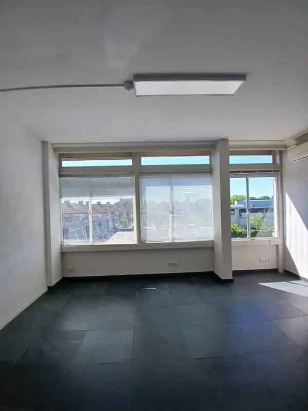 Ruim pand 640m2 in Den Bosch antikraak vanaf 28-5