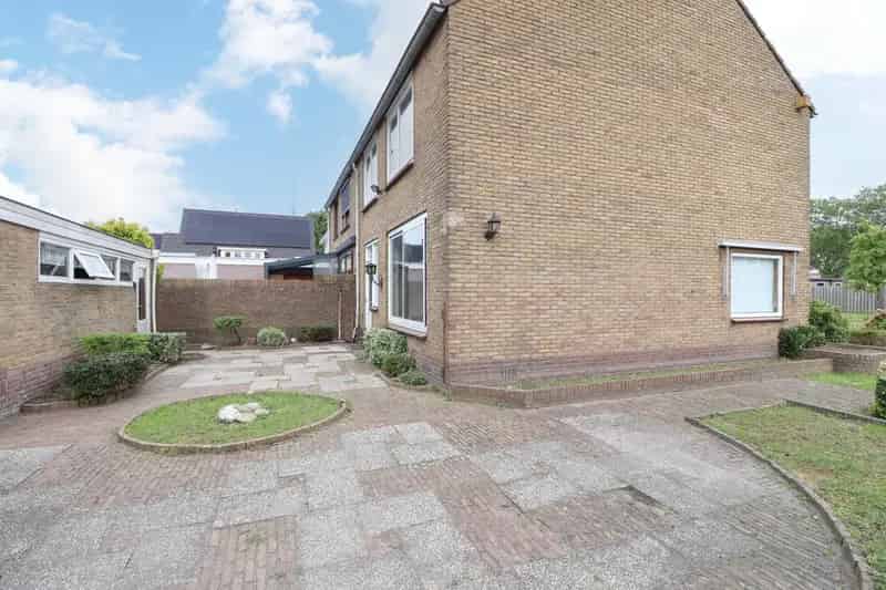 Ruime woning Spakenburg Groen van Prinsterersingel