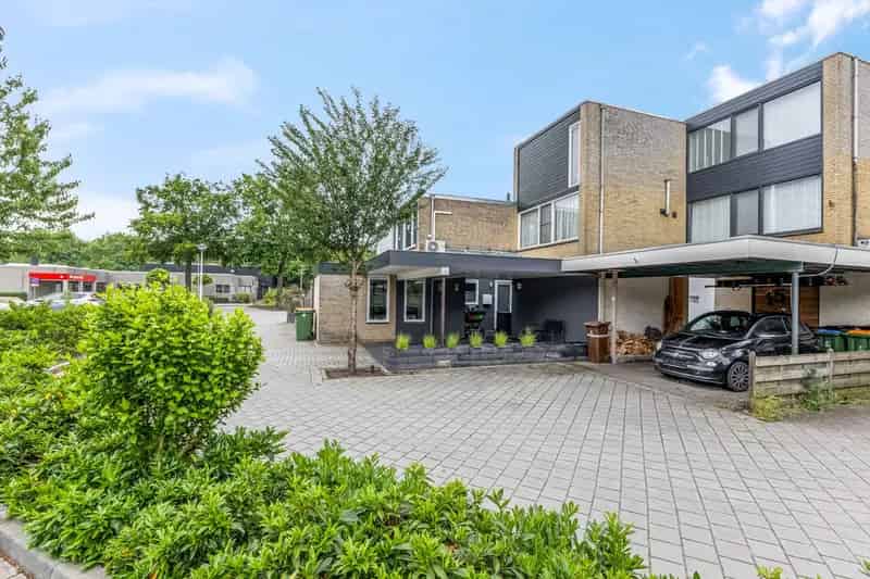 Huis te koop Hoflaan Ede: Luxe woning met kantoor aan huis