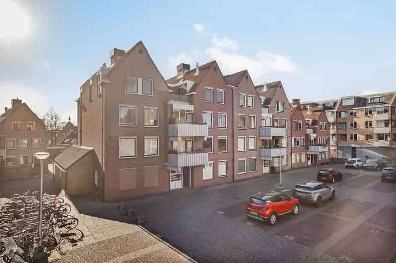 Amersfoort Binnenstad: Instapklaar Appartement met Parkeerplaats