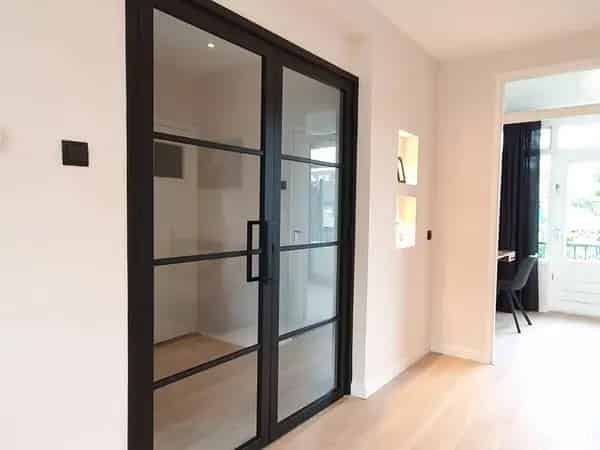 Appartement Rotterdam: Ideaal voor 2 Studenten