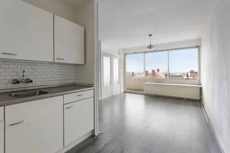 Tweekamerappartement Arnhem Centrum  Ruim Balkon Berging