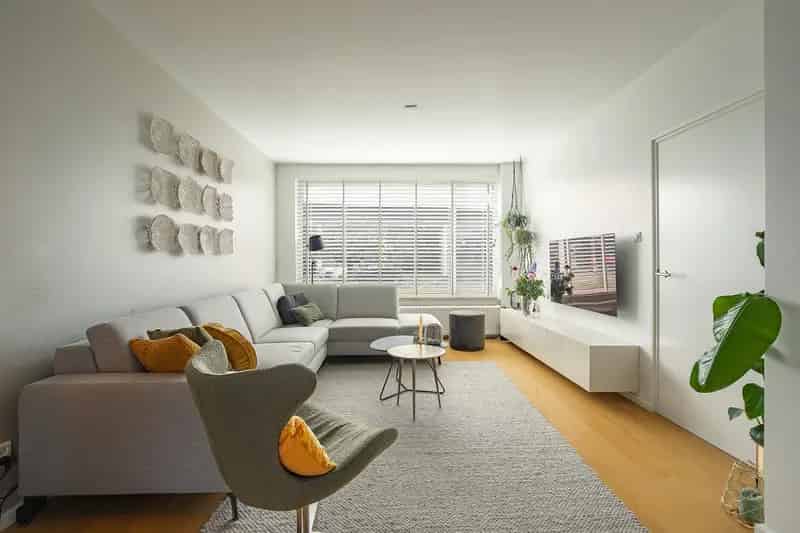 Moderne Tweekapper Bunde Slaapkamer Badkamer Begane Grond