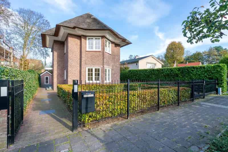 Vrijstaande Villa Wassenaar - 4 slaapkamers, rieten dak