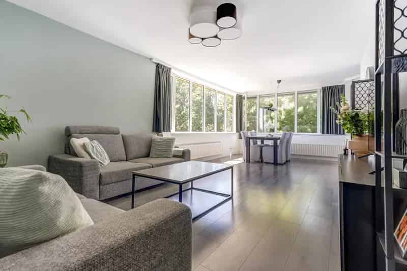 3-kamer appartement te huur bovenste verdieping balkon vrij uitzicht