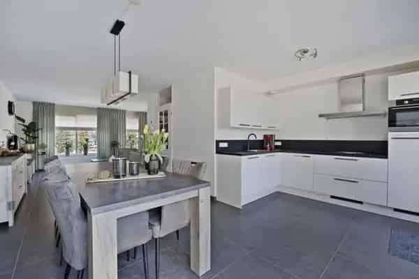 Ruime 2 1 Kapwoning Druten Garage Carport Tuin 4 slaapkamers