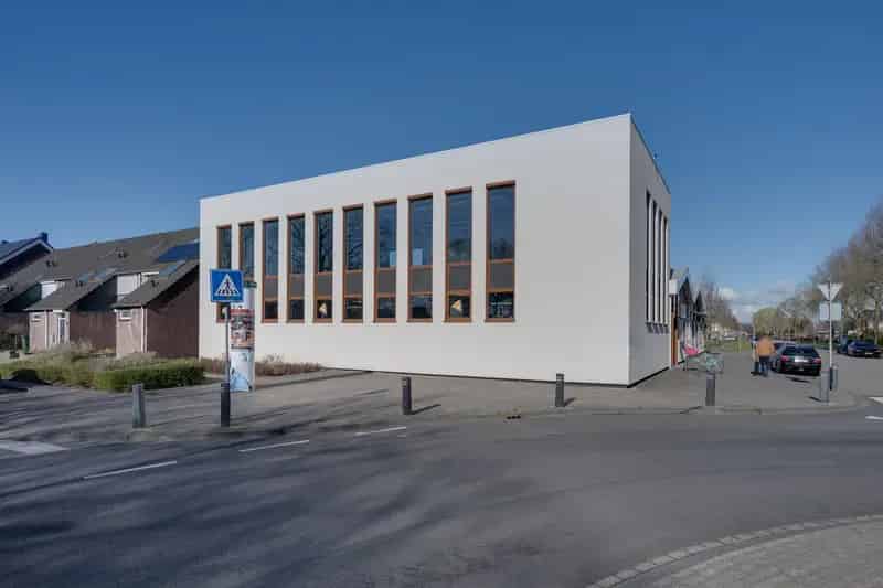 Kantoor Fijnaart | Zoek kantoren te huur: Nieuwe Dorpsweg 1 4793 BR Fijnaart 