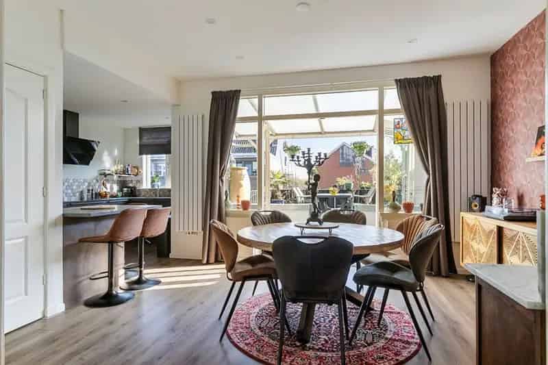 Sfeervolle Bovenwoning Schiedam 124m2 Ruim Terras 4 Kamers