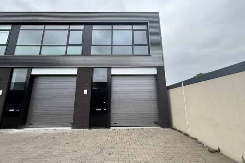 Bedrijfshal Zoetermeer te koop: Industrieweg 4M