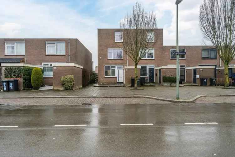 Ruime Hoekwoning Dordrecht 4 Slaapkamers Grote Tuin Energielabel B