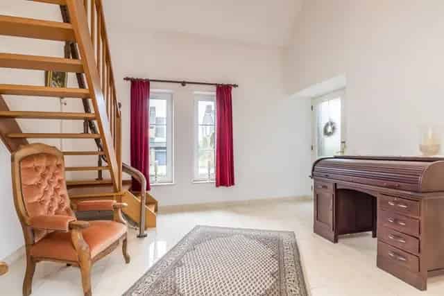 Vrijstaande woning te huur Bemelen 160m2 4 kamers 1986