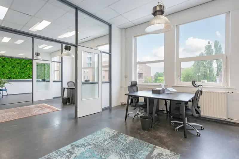 Kantoor te Huur Amsterdam Haarlemmerweg 145m²