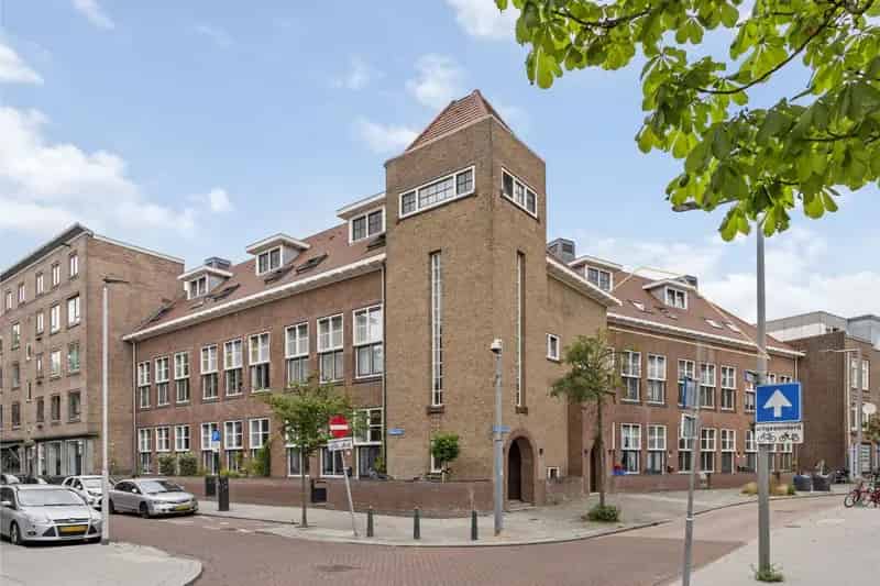 Appartement Rotterdam Zuid  -  Oleanderstraat 135