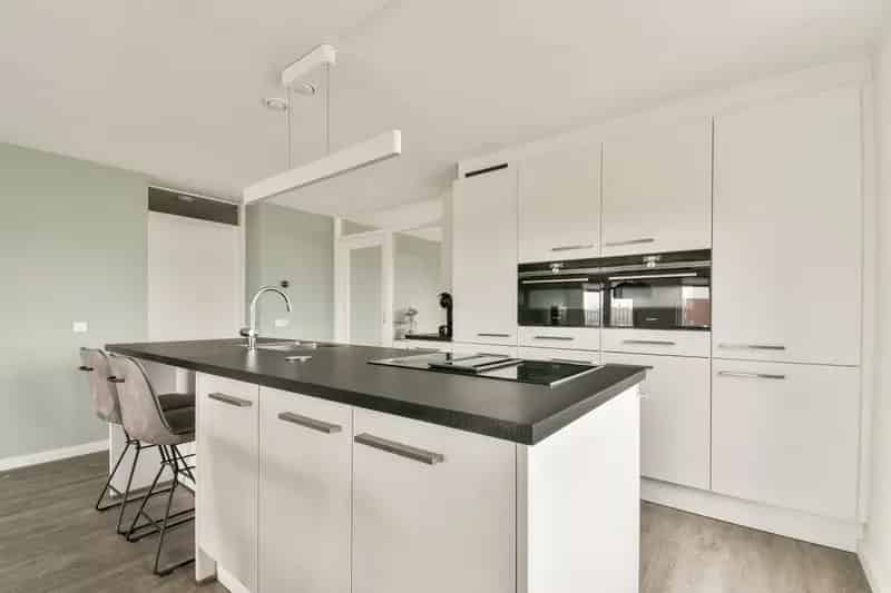 Amsterdam Zuidoost Appartement te Koop 106m2 3 kamers Parkeerplaats