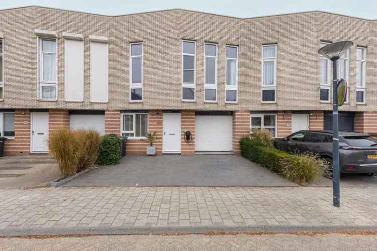 Eengezinswoning Te Koop in Hoorn, Noord-Holland