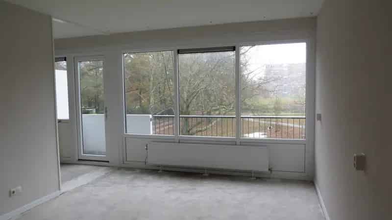 Ruim 3 Kamer Appartement te Huur in De Nieuwe Es