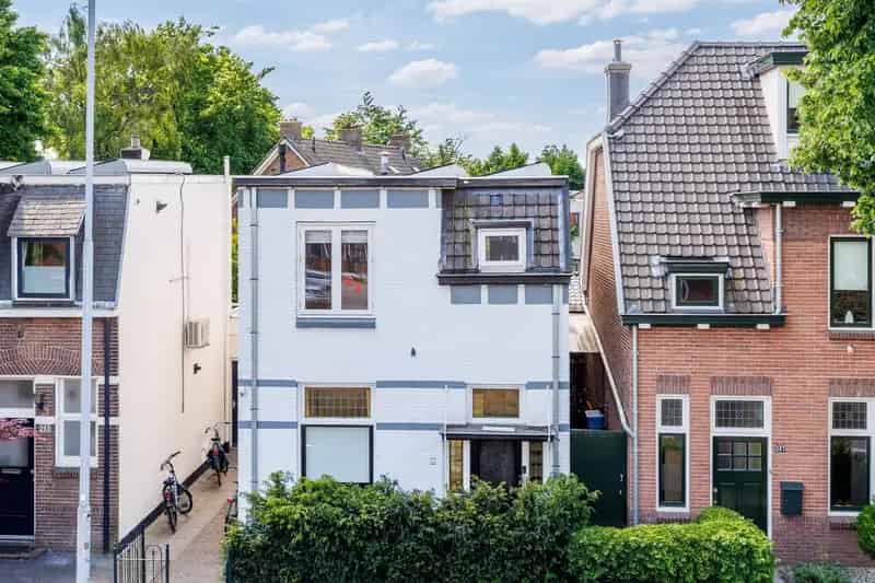 Karaktervolle Vrijstaande Jaren 20 Woning Nijmegen