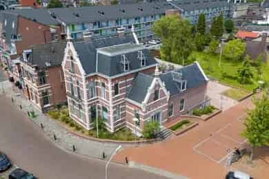 564 m2 Bedrijfsruimte te Huur Winschoten: Ingerichte Massagesalon