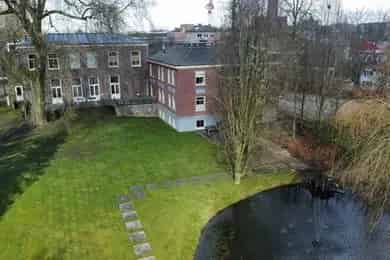 455 m2 Kantoorruimte te Huur Veghel - Exclusieve Villa