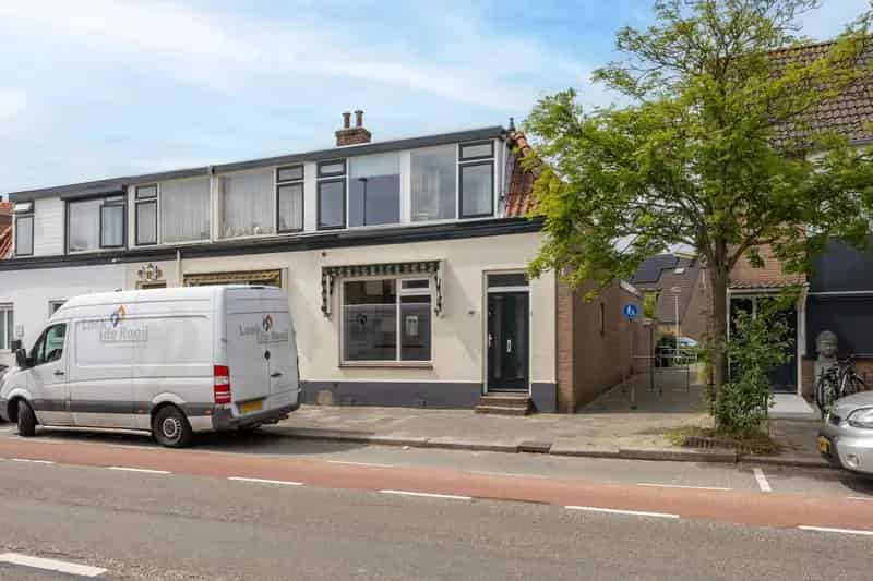 Huis te koop Alkmaarseweg Beverwijk: 94m2 3 slaapkamers tuin