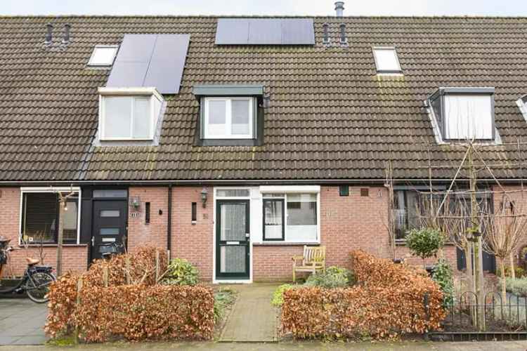 Ruime Middenwoning Maandereng 4 Slaapkamers Tuin Zonnepanelen