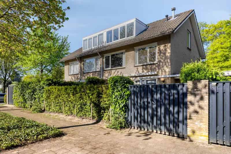 Ruime Tweekapper Waalre 5 Slaapkamers Nabij ASML
