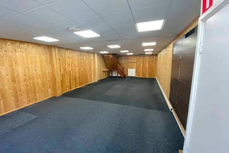 Winkelpand Heerenveen 126m² te koop of te huur