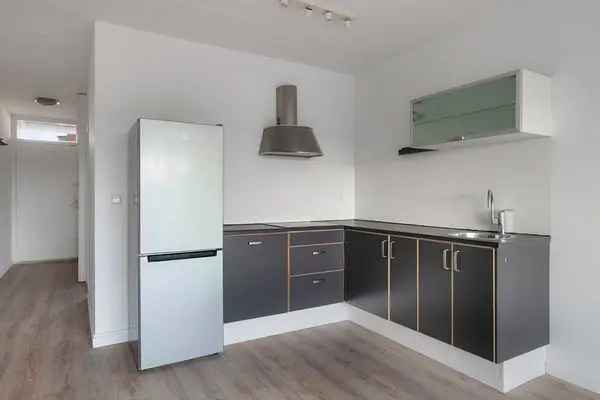 Appartement Amsterdam Noord 3 Slaapkamers Balkon Parkeerplaats