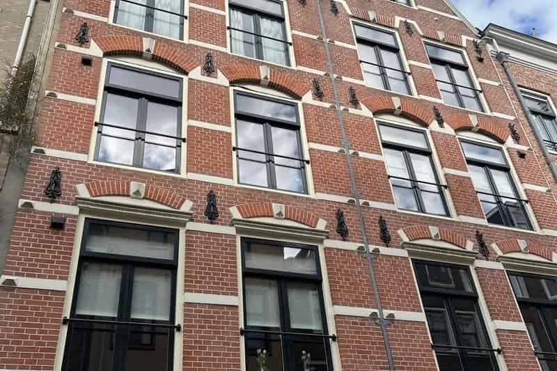 Jordaan Appartement te Koop - Eigen Grond - Dakterras - Energielabel A