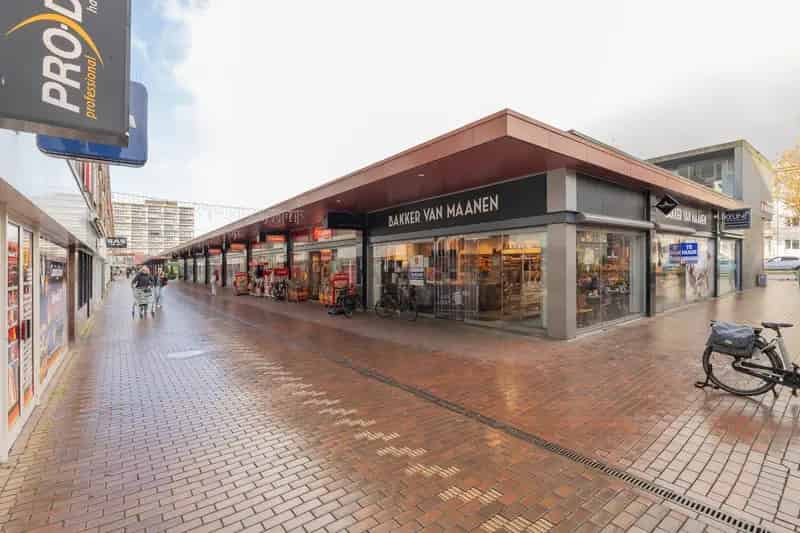 Winkelruimte Leiden Luifelbaan 88m2 te huur