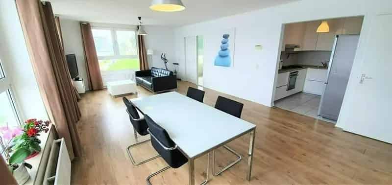 Doktoren Appartement Rotterdam Maas Uitzicht 77m2