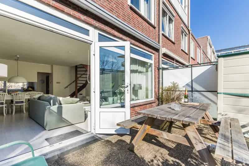 Maisonnette Amsterdam Slotervaart 2 slaapkamers ruim balkon