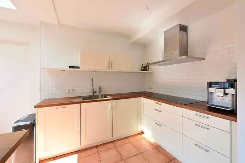 Moderne 6 Slaapkamer Huis te koop in Huizen - Energielabel A