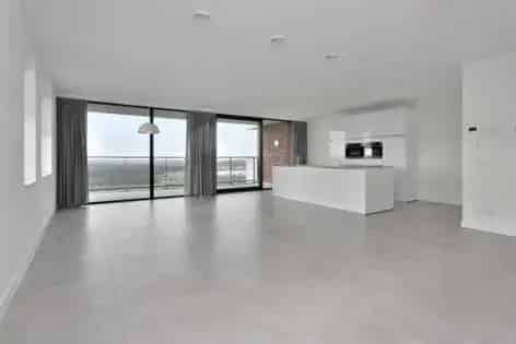 3 Kamer Appartement 88m2 Eindhoven Ruim Dakterras Parkeerplaats