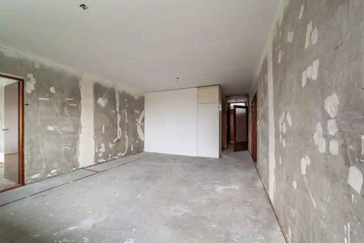 Ruim 5 Kamer Appartement Leiden Merenwijk 97.8m2 Balkon 4 slaapkamers