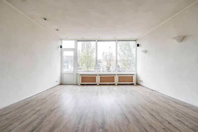 Huis met Bedrijfsruimte te Koop Leidschendam Damlaan