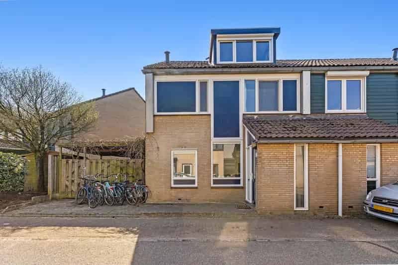 Ruime Hoekwoning 5 Slaapkamers Venlo